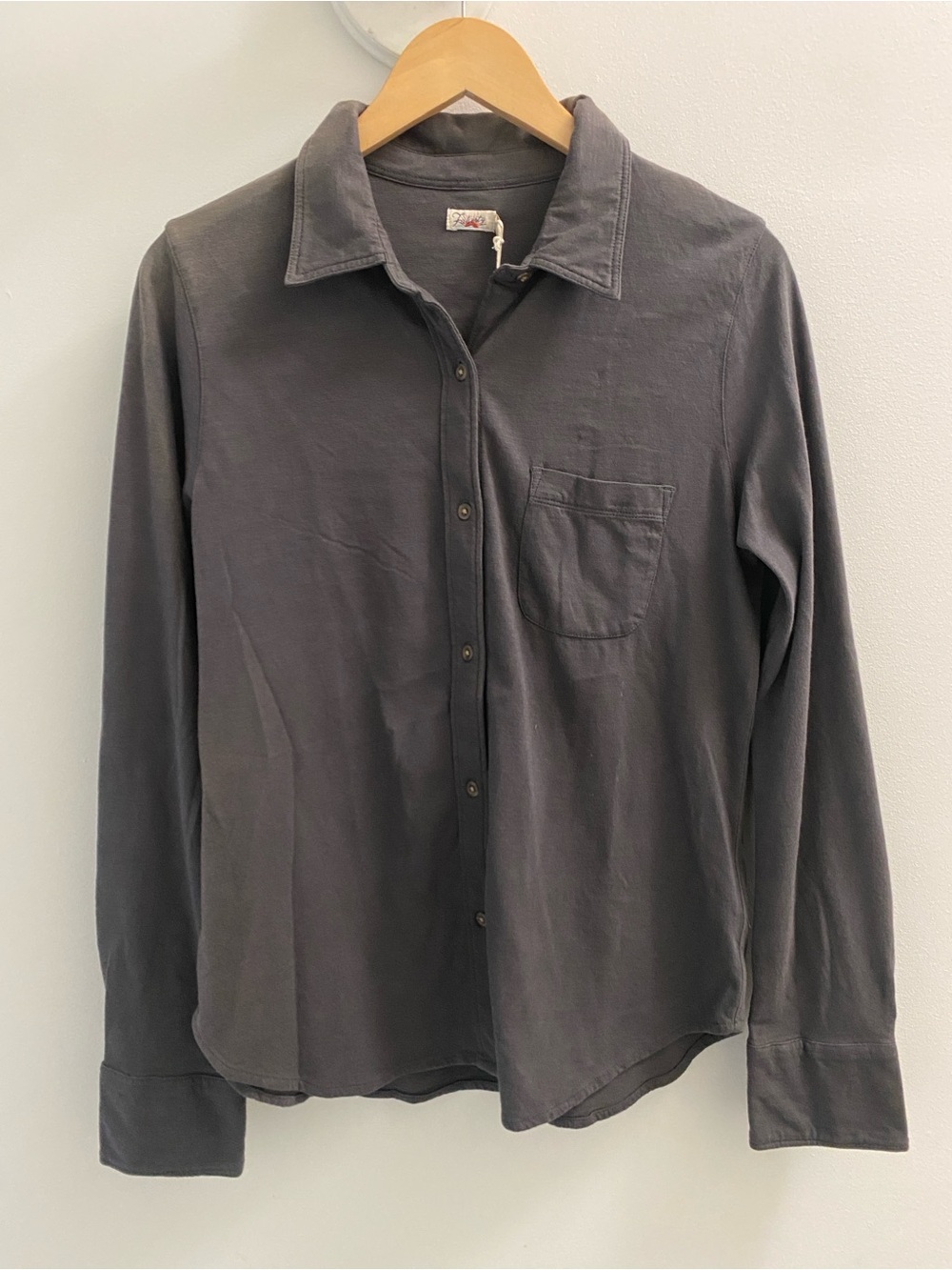 Faherty, Sunwashed Button-Front Shirt, Washed Black - Picture 4 of 7